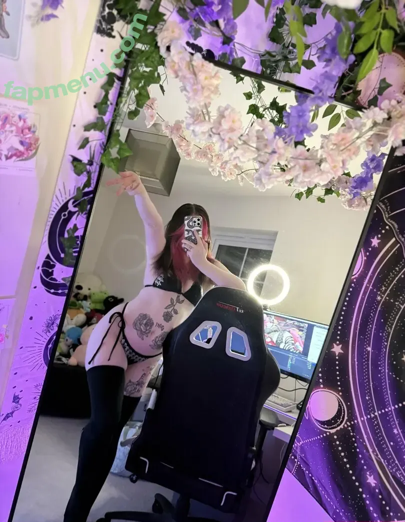 iFaerae nude photo #0065 (Rae / Rxt_Rat / eipher)