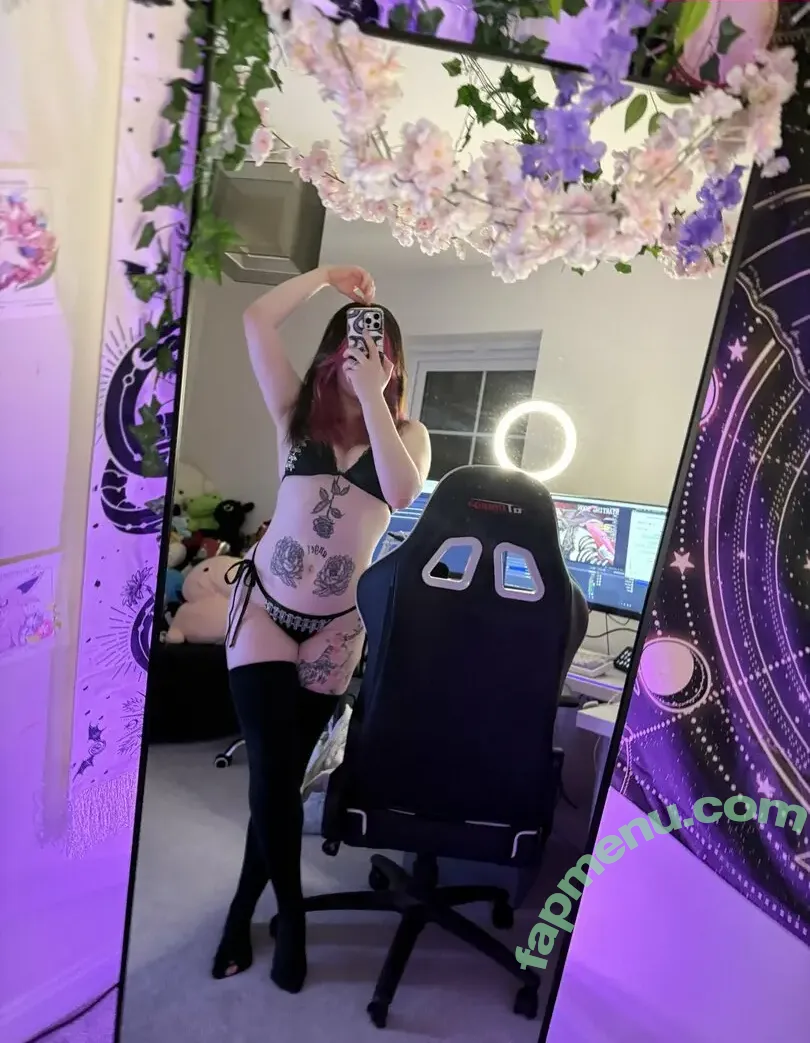 iFaerae nude photo #0066 (Rae / Rxt_Rat / eipher)