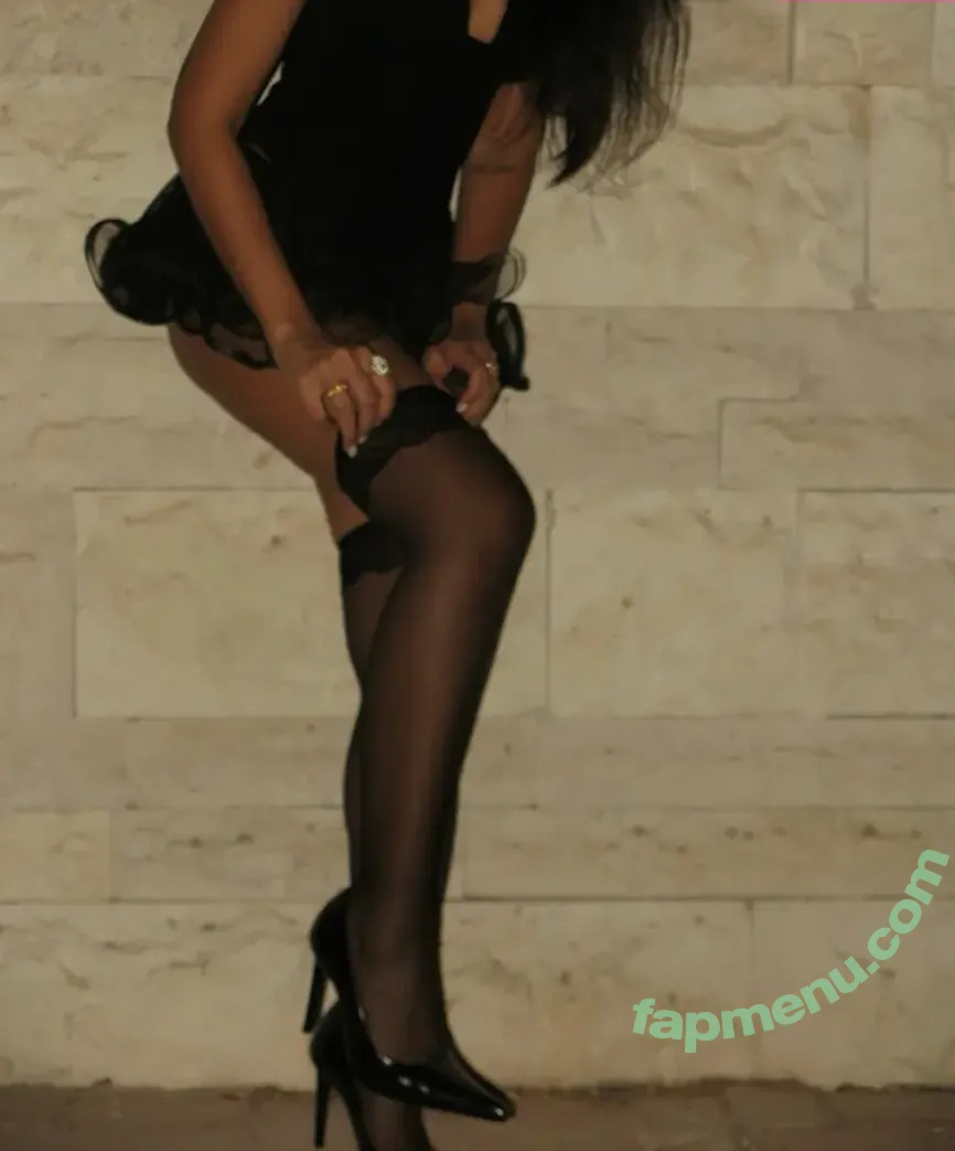Iffat Marash nude photo #0073 (iffat.marash)