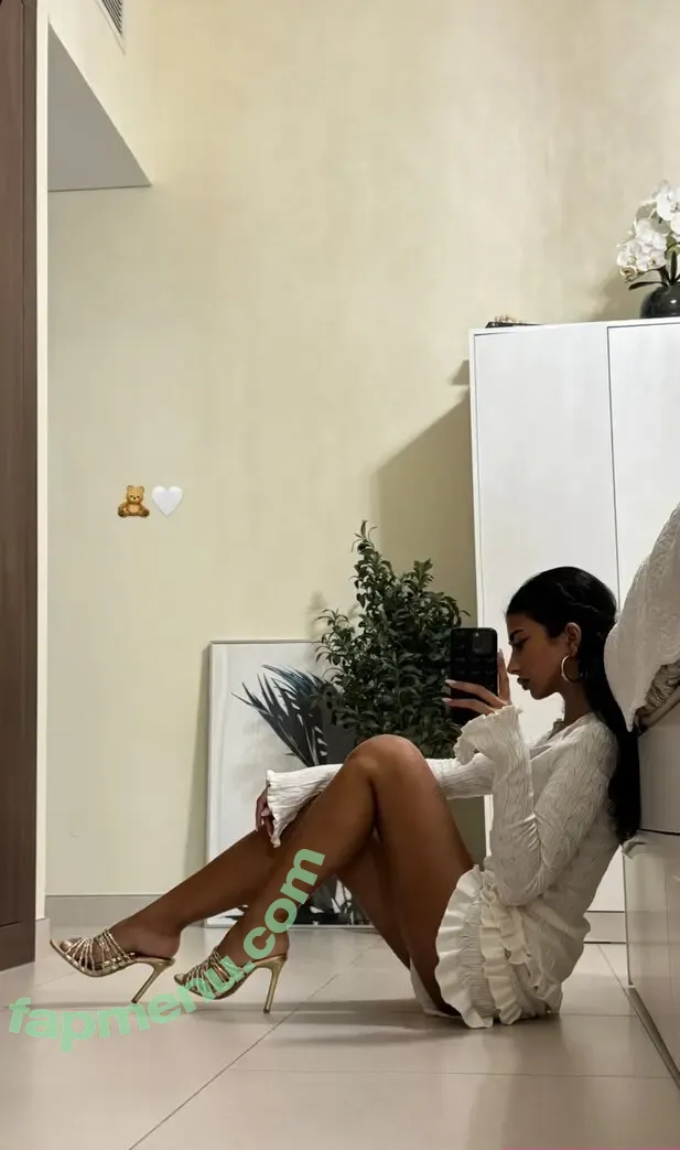 Iffat Marash nude photo #0078 (iffat.marash)