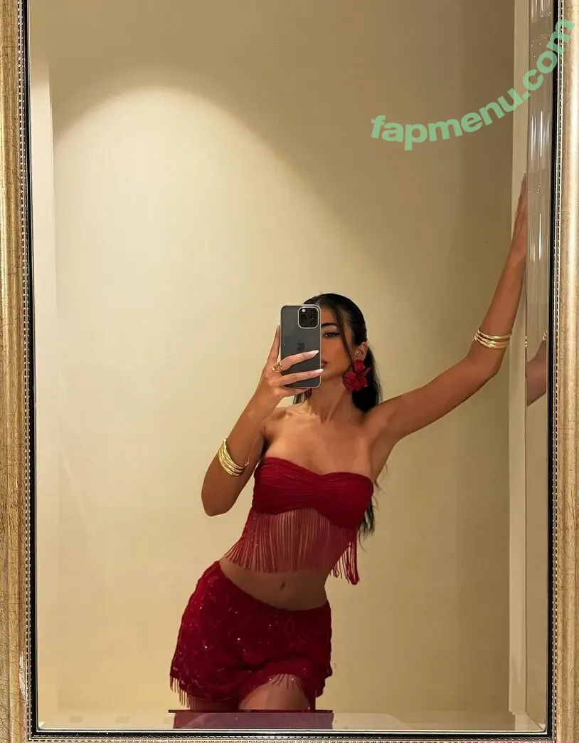Iffat Marash nude photo #0123 (iffat.marash)