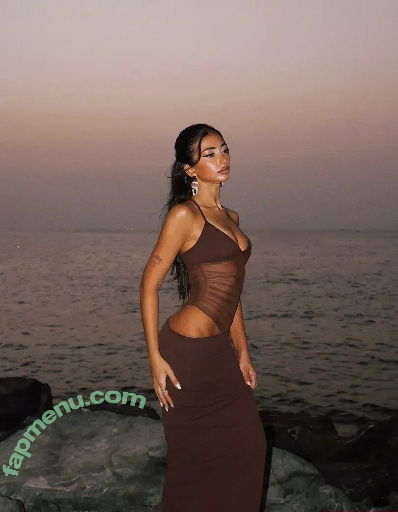 Iffat Marash nude photo #0139 (iffat.marash)