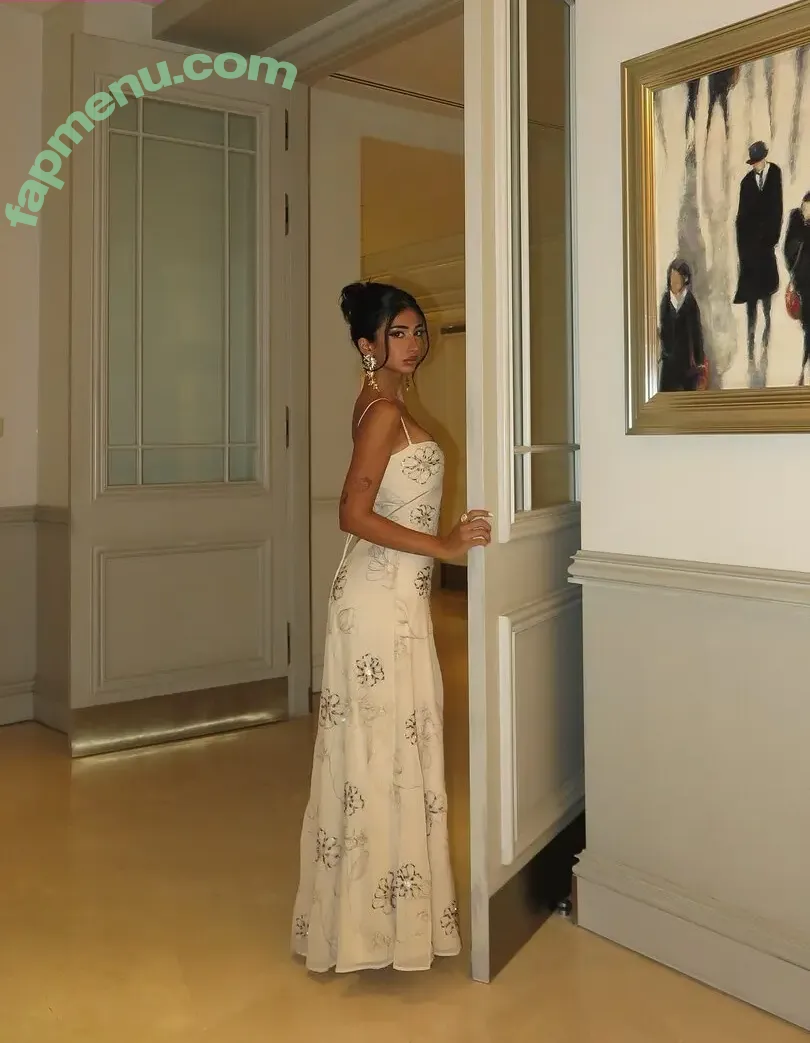 Iffat Marash nude photo #0147 (iffat.marash)