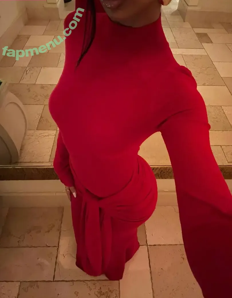 Iffat Marash nude photo #0223 (iffat.marash)