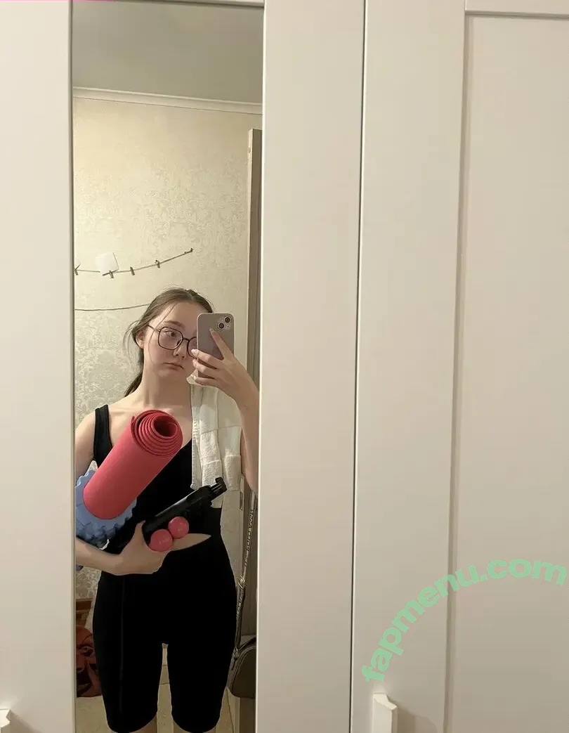 Ifirikic nude photo #0126 (Chifzid (Aziza Mendygaliyeva / Fifimimia / Kirda Trevish / chifzid)