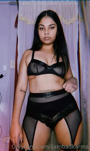 iiambadkarma nude photo #0004