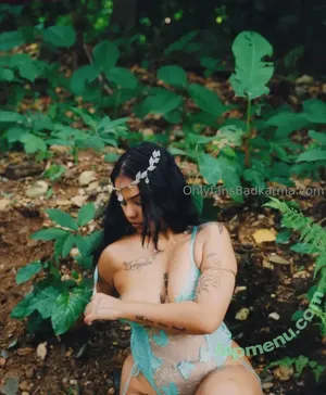  nude photo #0001