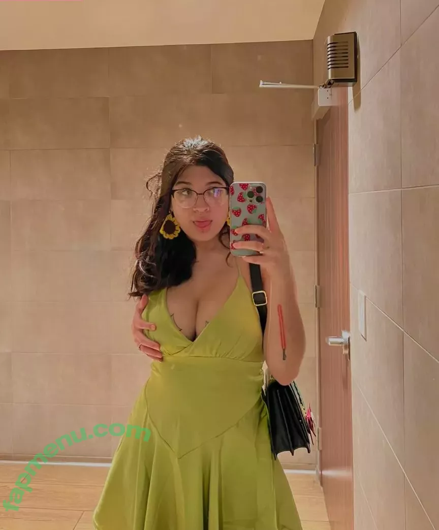 IiIjiggles nude photo #0006 (idali.guebara18 / jigglesssss / peachyidali)