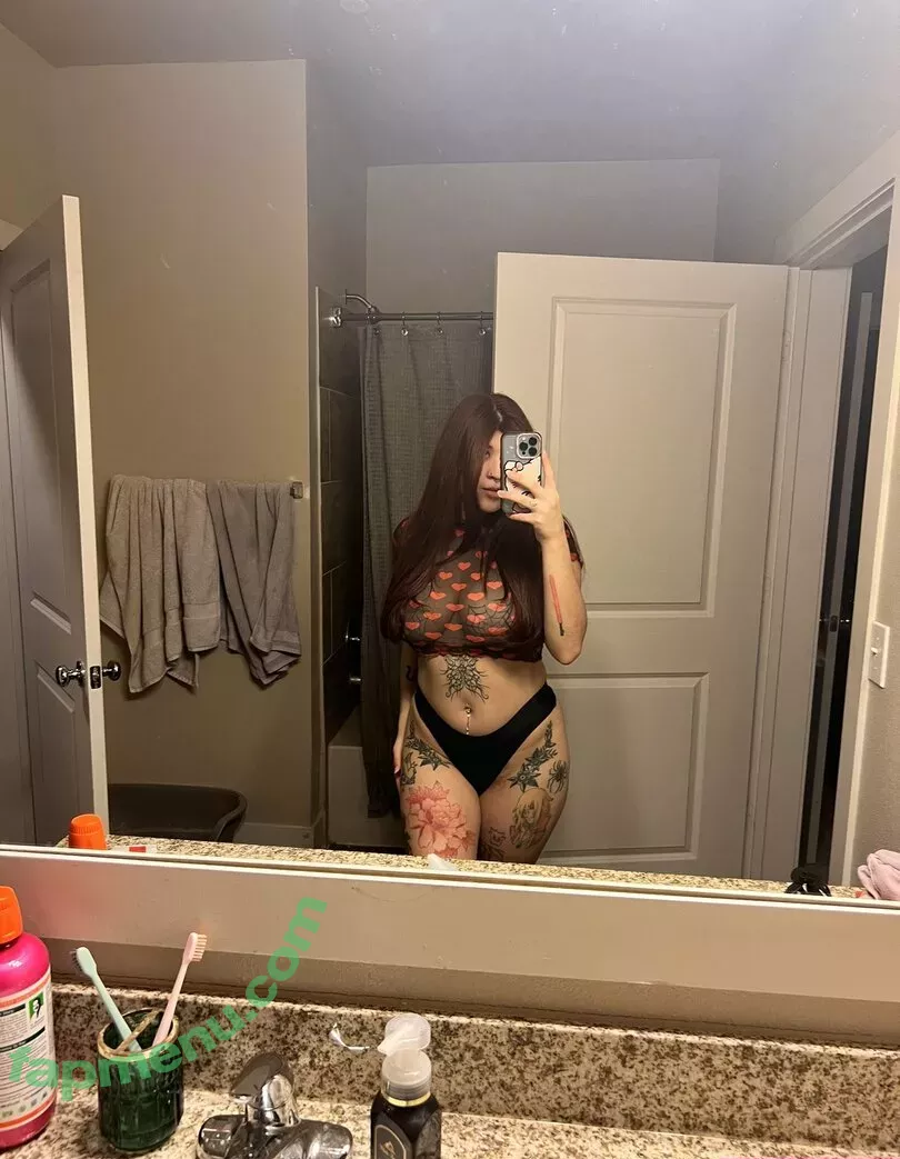 IiIjiggles nude photo #0074 (idali.guebara18 / jigglesssss / peachyidali)