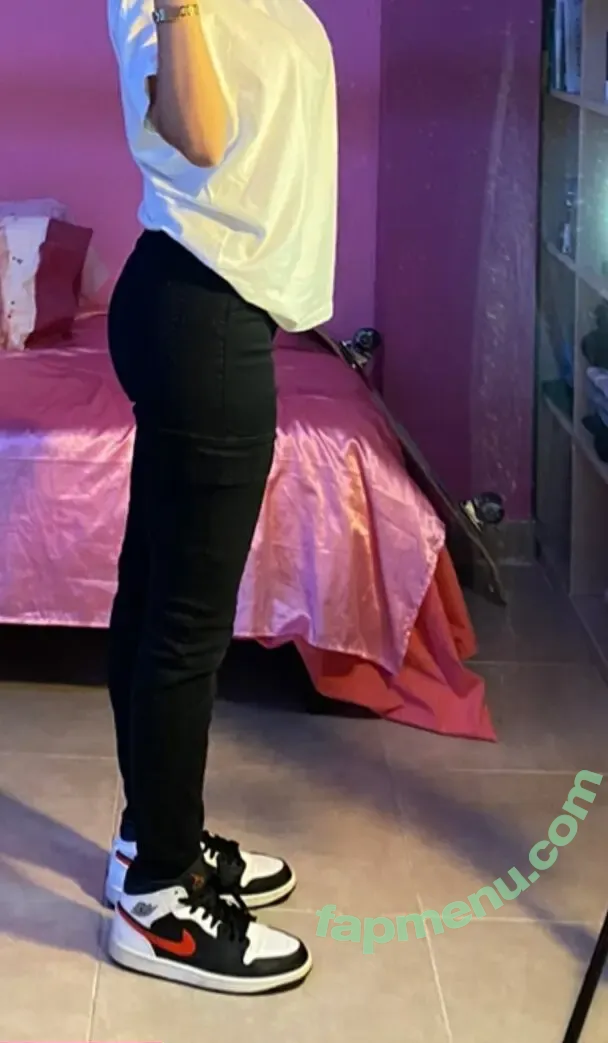 iiitsmery nude photo #0011 (meryweatherr)