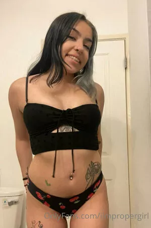 iimpropergirl / girl_irl nude photo #0008