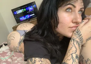 iinked.kitttyy / iinkedkitty nude photo #0020
