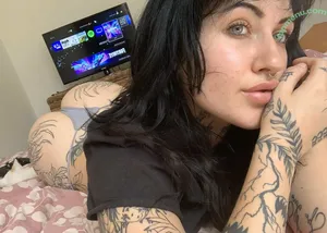 iinked.kitttyy / iinkedkitty nude photo #0021