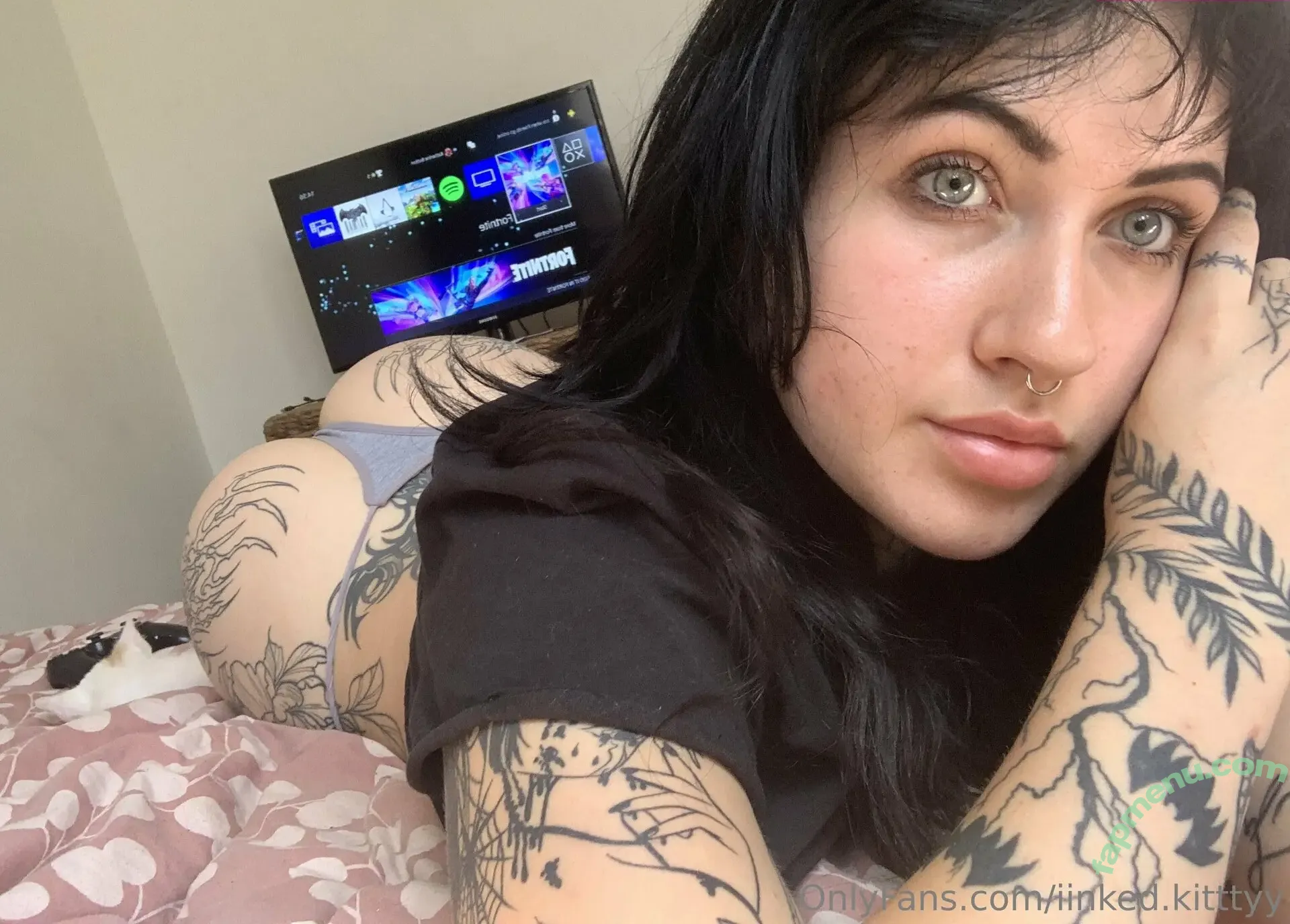 iinked.kitttyy nude photo #0022 (iinkedkitty)