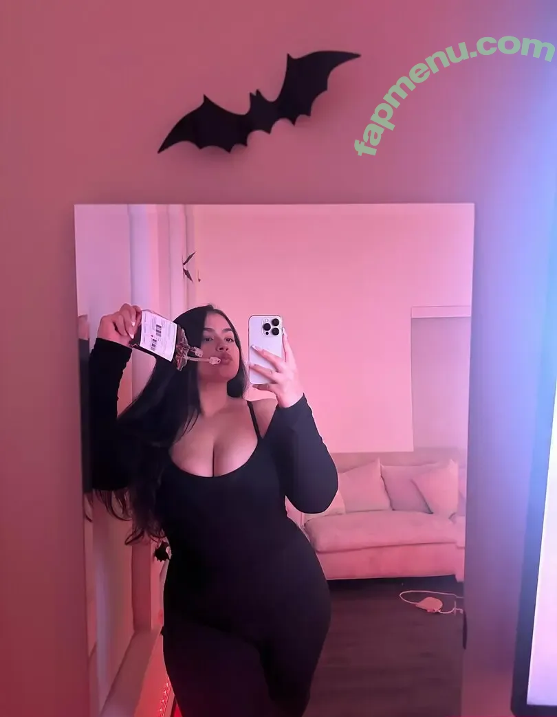 iisabelxx nude photo #0025 (_isabelxx)