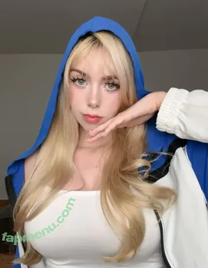 IJenz / Jenifer Da Silva nude photo #0371