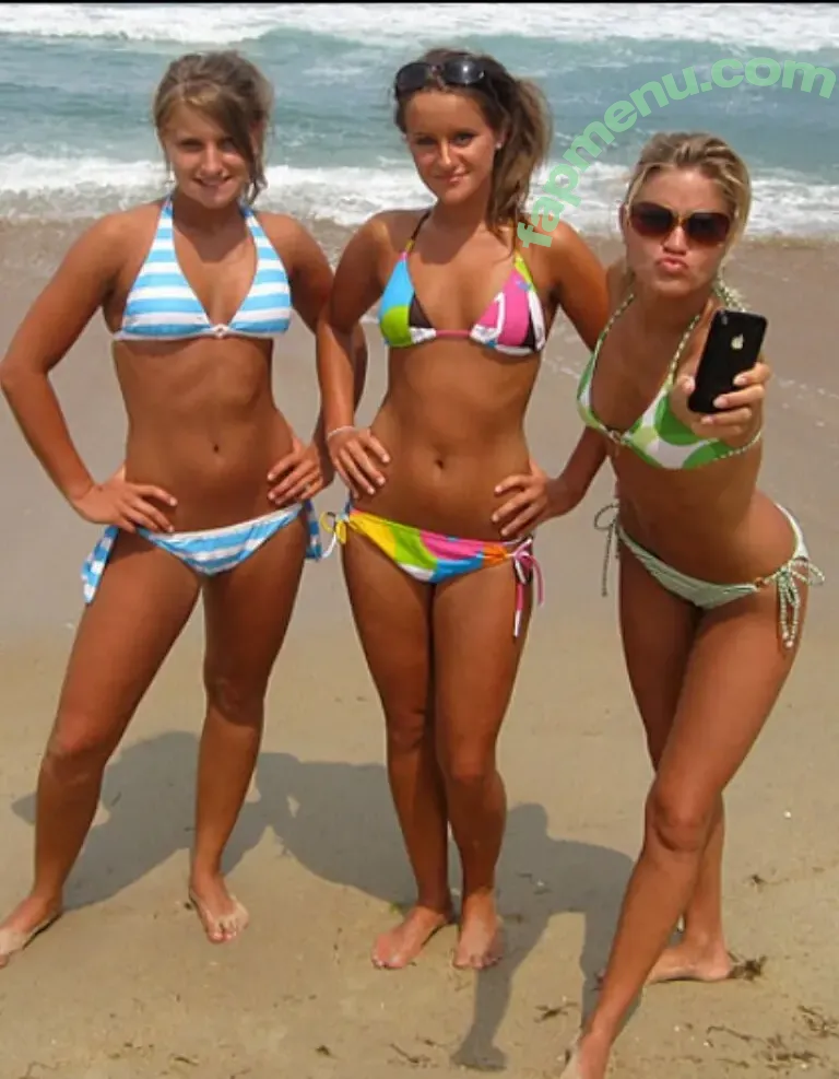 iJustine nude photo #0392 (Justine Ezarik)