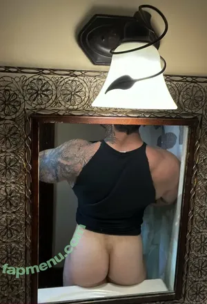 nude photo #0004