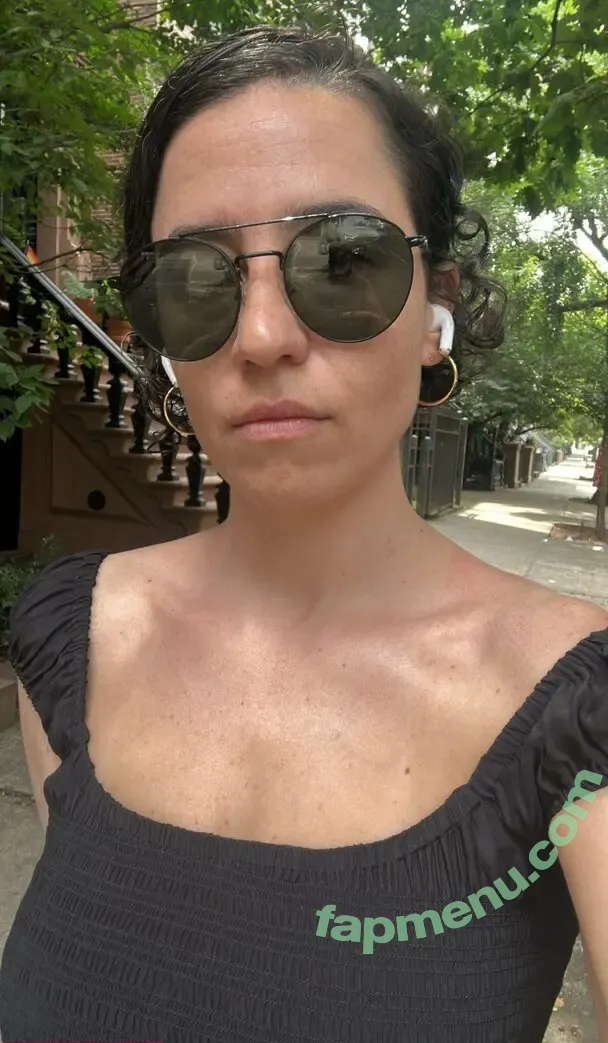 Ilana Glazer nude photo #0077 (ilana)