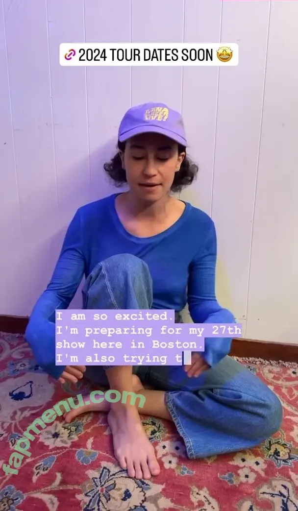 Ilana Glazer nude photo #0102 (ilana)