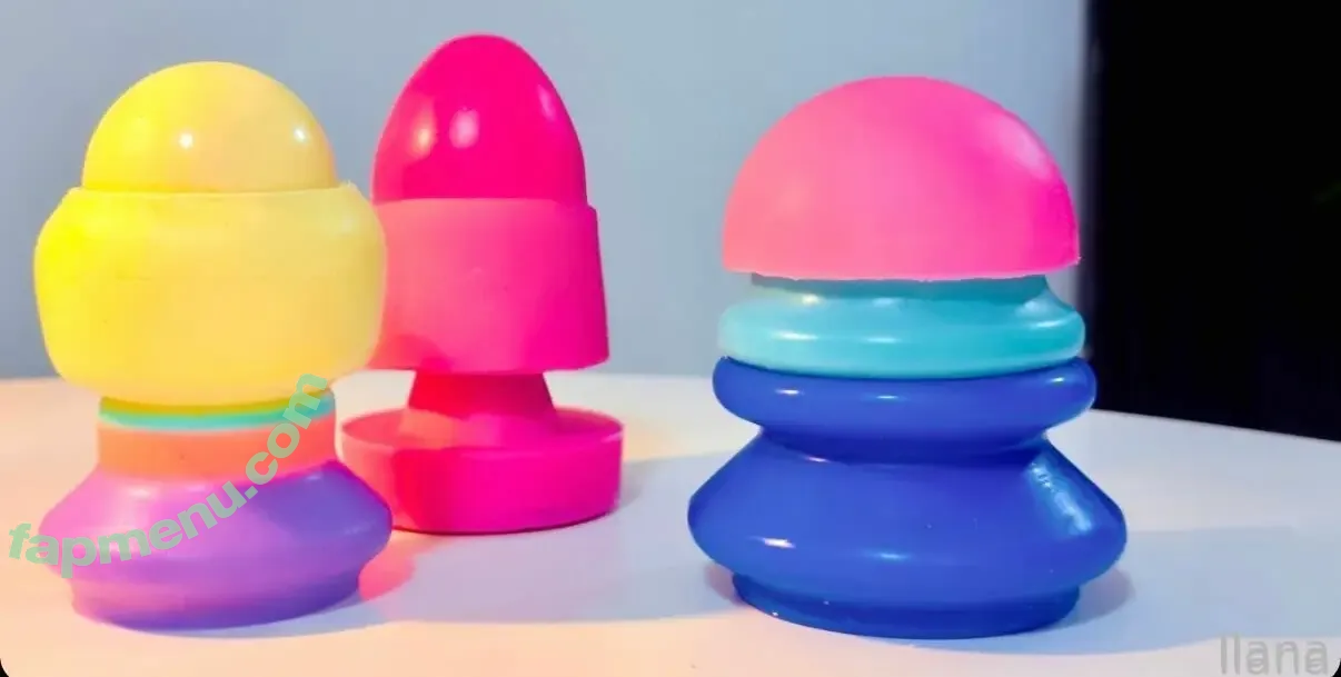 Ilanaxx nude photo #0001 (Ilanaxx)