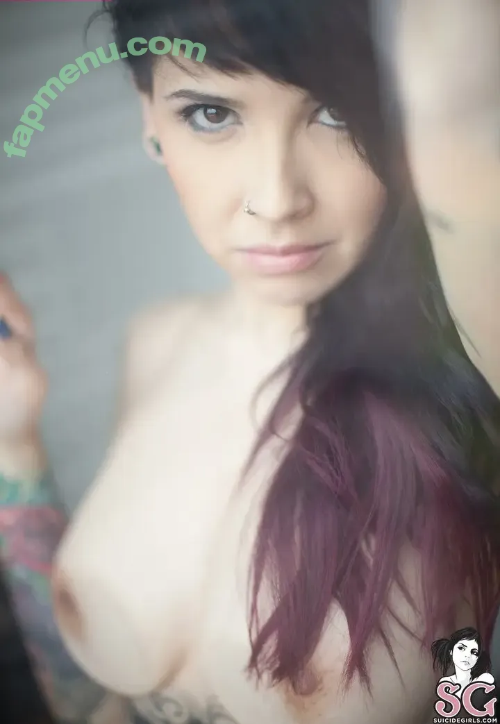 Ilanna Denofte nude photo #0038 (Ilanna Rx / ilanna.rx / ilannadenofte)