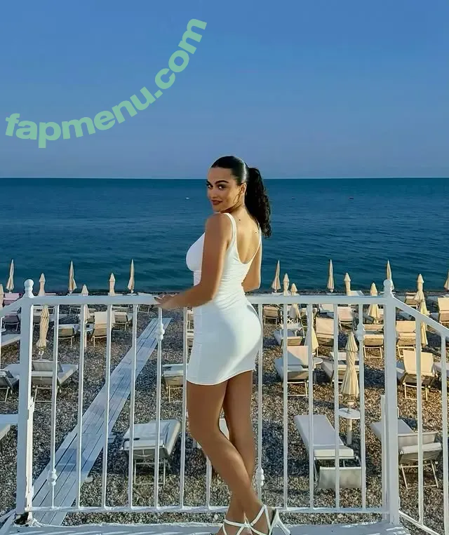 Ilenadecesare nude photo #0018 (ilena_de_cesare / itsmiadelsol)