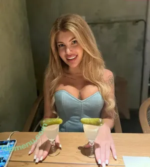  nude photo #0005