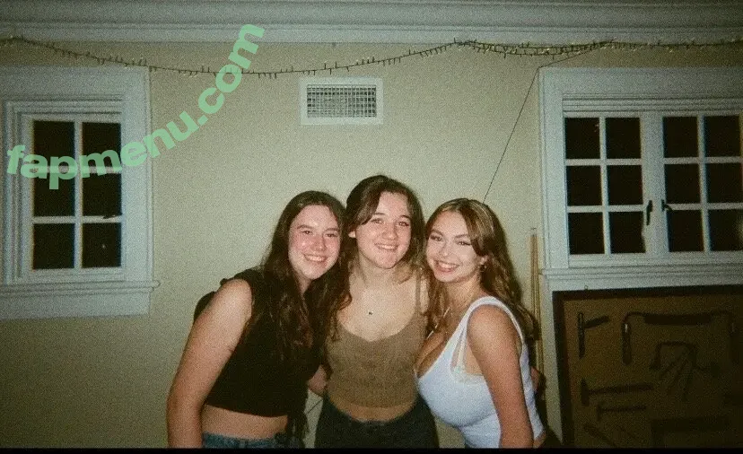 ilinamcqueen nude photo #0029 (poisonedfetish)