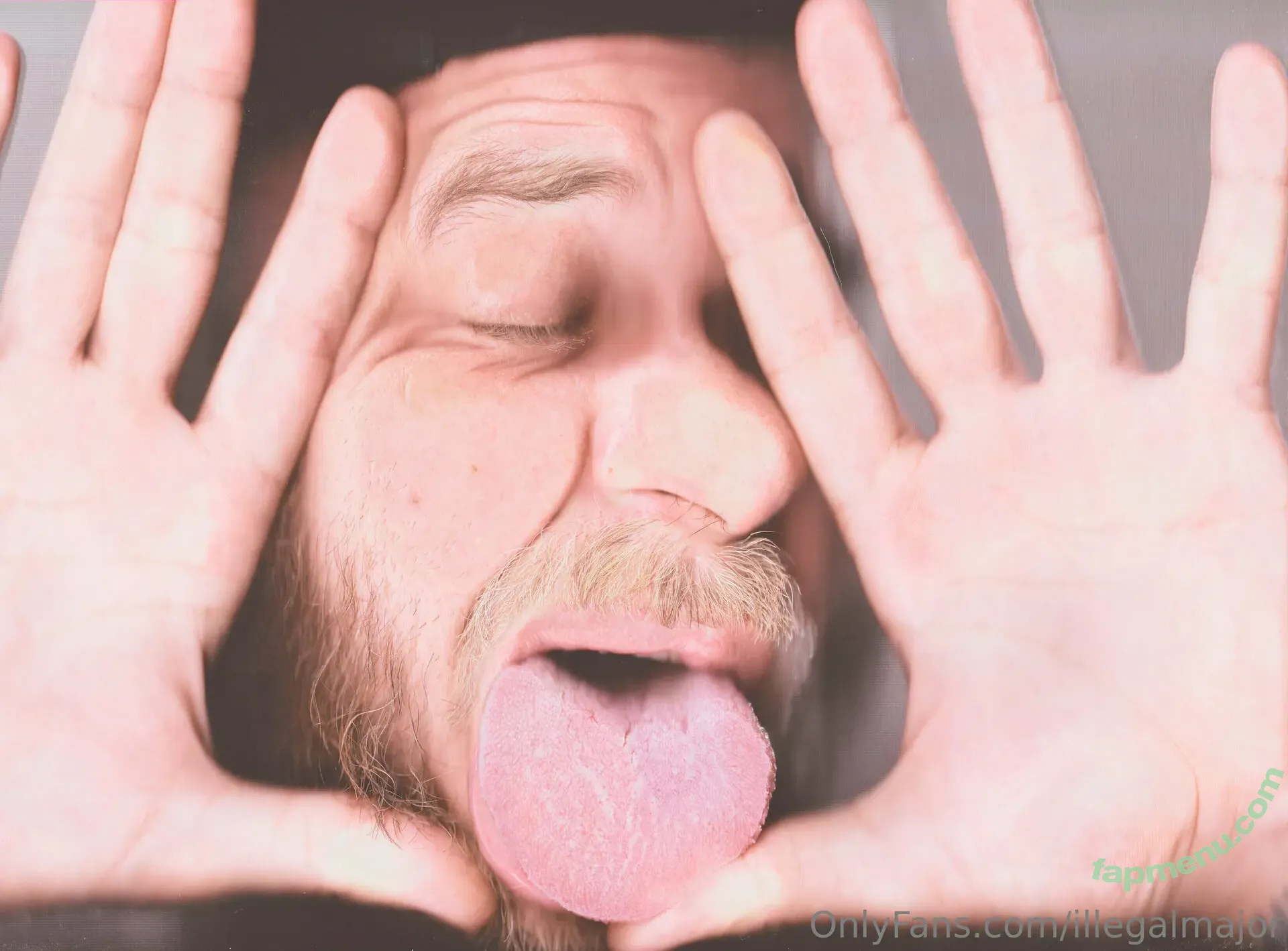 illegalmajor nude photo #0009 (alexpricemusician)