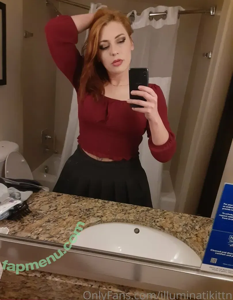 illuminatikittn nude photo #0011 (illuminatikittn)