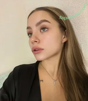  nude photo #0002