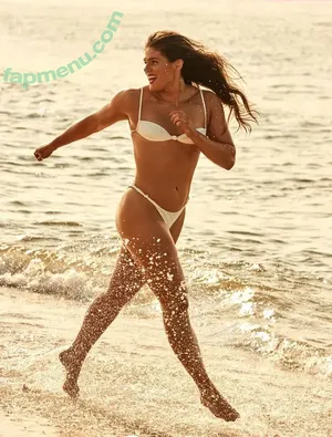 Ilona Maher / ilonamaher nude photo #0094