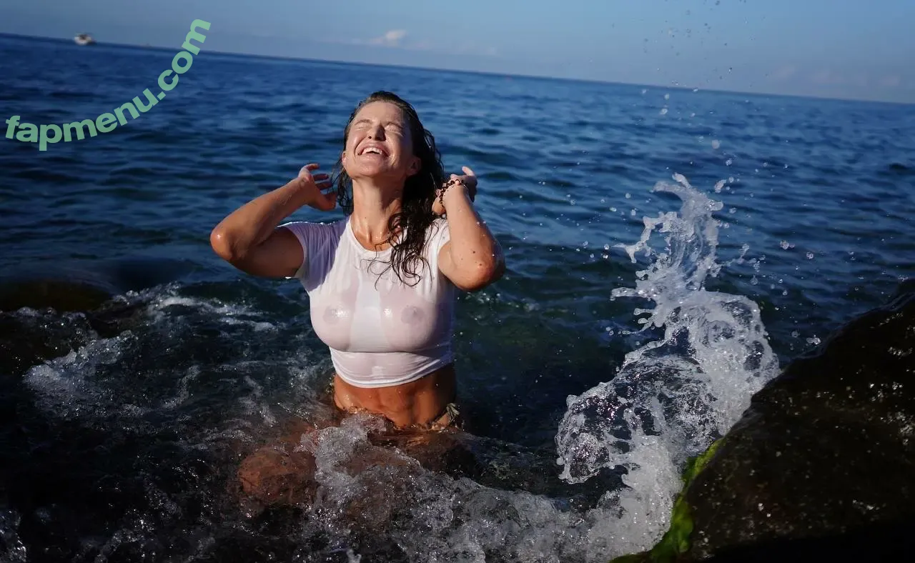 ilonka.51 nude photo #0068 (ilonka.51)