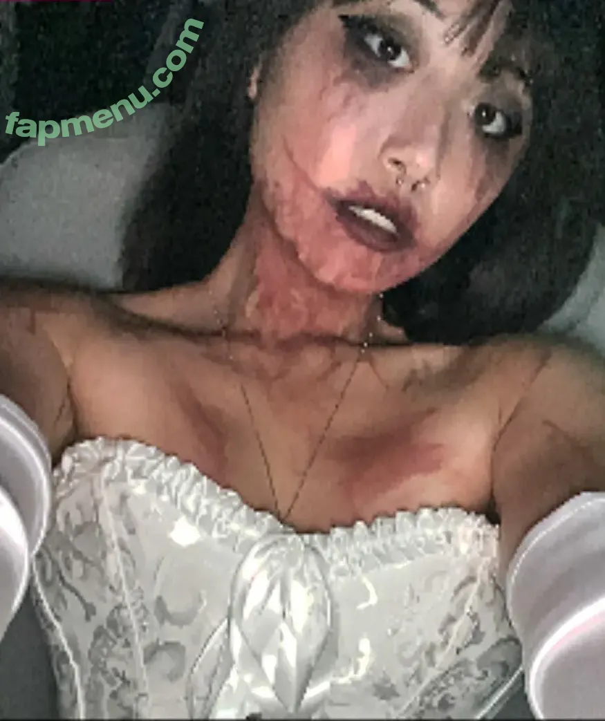 ilovekrobus nude photo #0021 (Shelley)