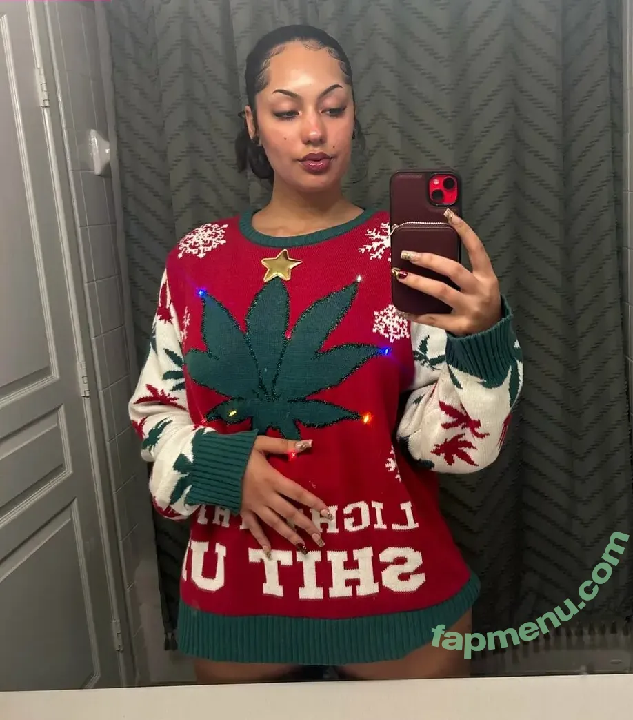 iloveraine nude photo #0013 (QueenRainsParadise / away / rainainparadise / rainasparadise / raineebowfree / sting.rai)