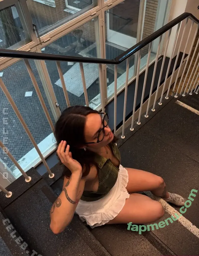 ilovesushi.and.coffee nude photo #0099 (all_about._.emma)