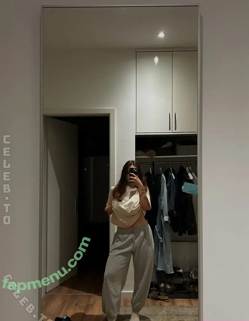 ilovesushi.and.coffee nude photo #0103 (all_about._.emma)