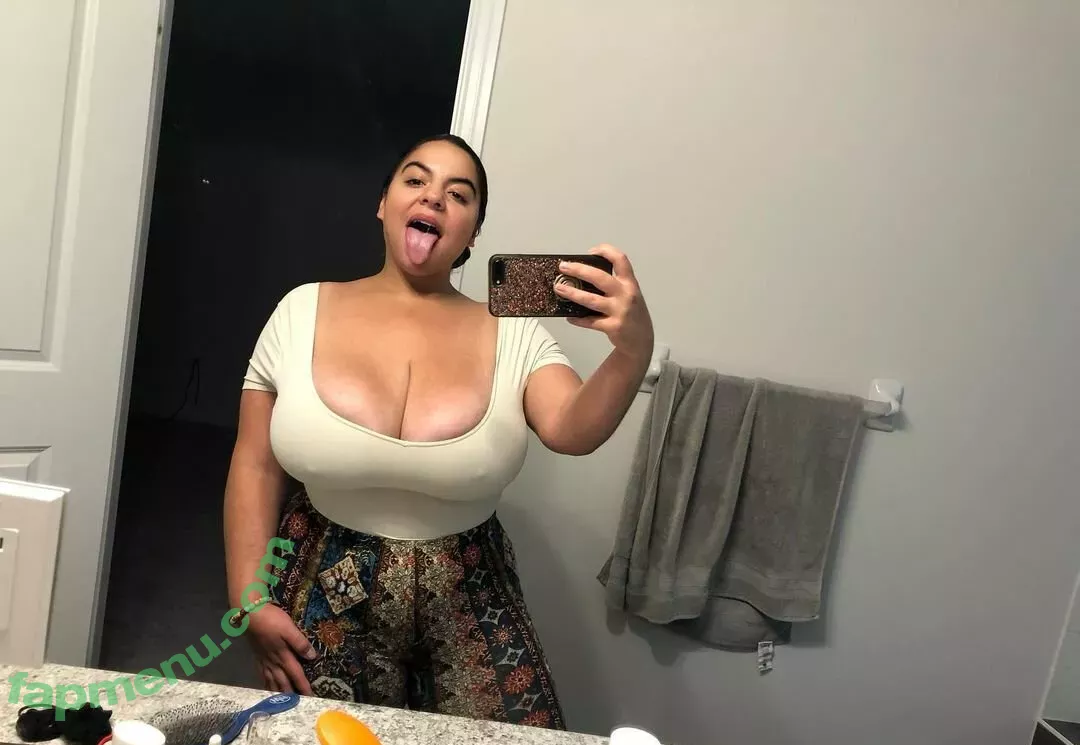 iloveteniah nude photo #0013 (iloveteniah)