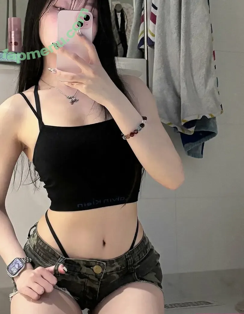 iloveukitty_ nude photo #0065 (iloveu_kitty)