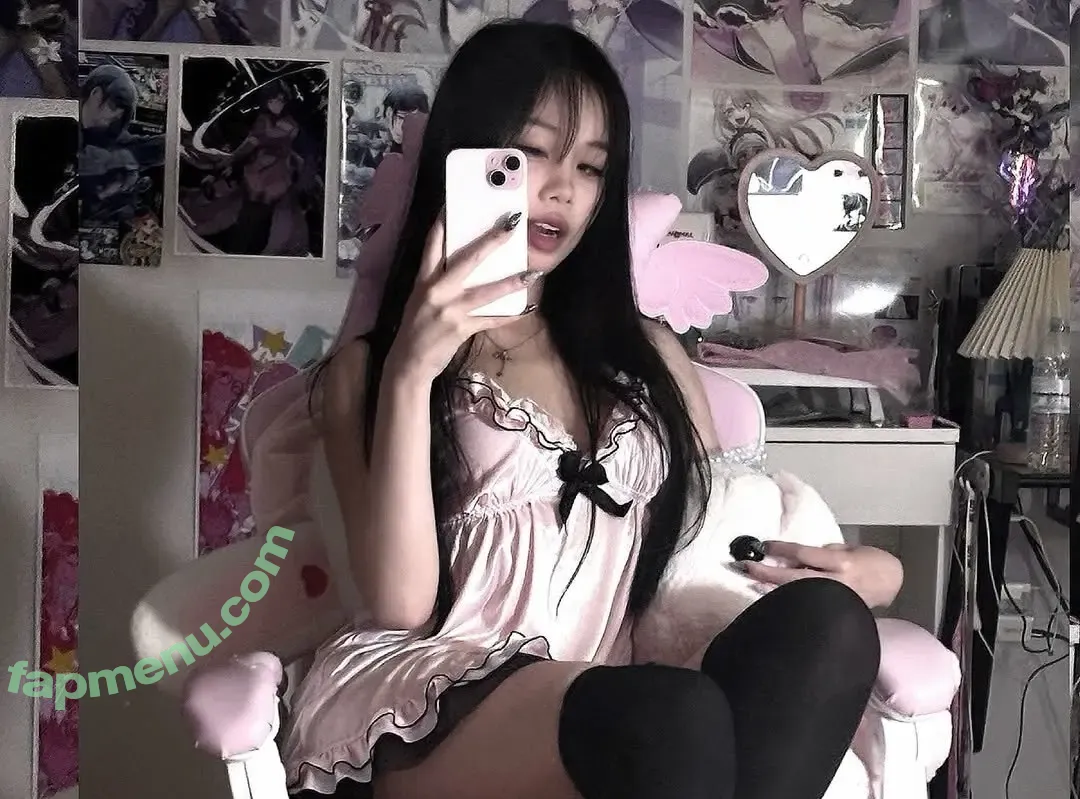 iloveukitty_ nude photo #0069 (iloveu_kitty)