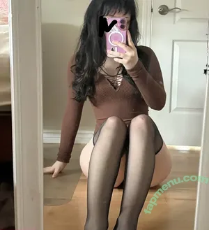 iloveusilky / silkybunni nude photo #0004