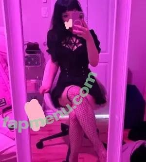 iloveusilky / silkybunni nude photo #0005