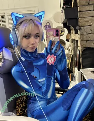 Iluvmeww / iluvmey nude photo #0802