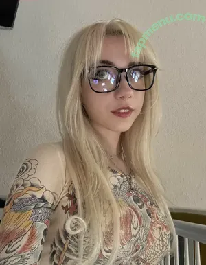 Iluvmeww / iluvmey nude photo #0823