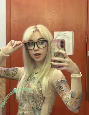 Iluvmeww / iluvmey nude photo #0829