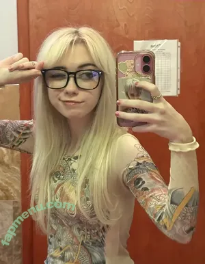 Iluvmeww / iluvmey nude photo #0831