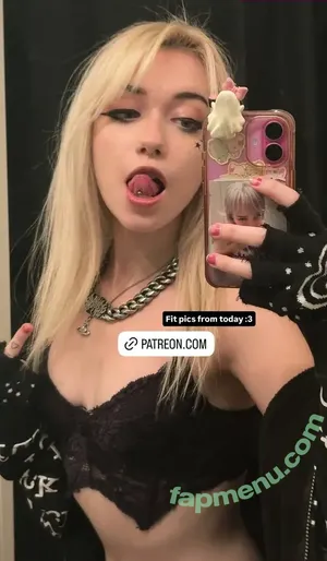 Iluvmeww / iluvmey nude photo #0864