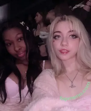 Iluvmeww / iluvmey nude photo #0885