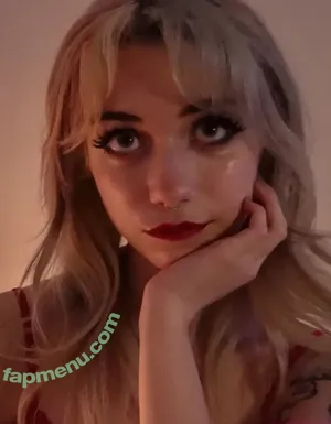 Iluvmeww / iluvmey nude photo #0955